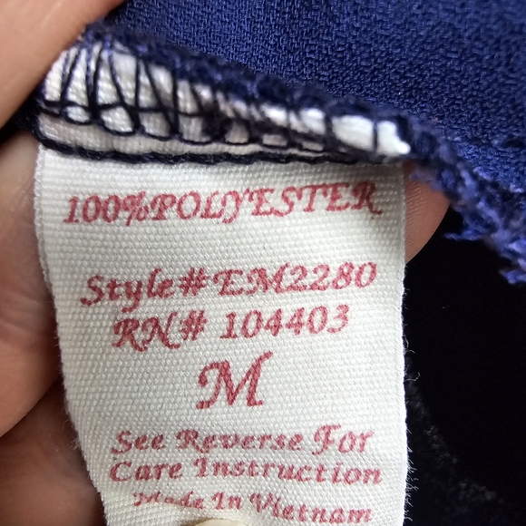 🌷Navy sleeveless dress shirt - Picture 5 of 6